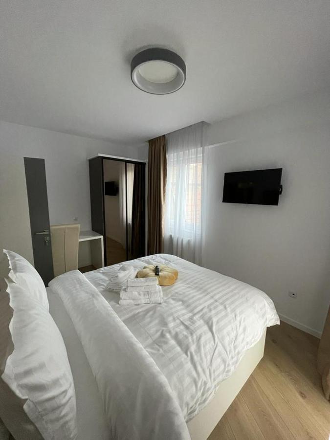 Adina Apartament Гура-Гуморулуй Экстерьер фото
